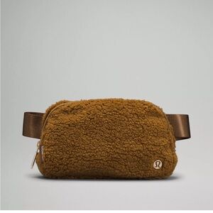 Lululemon Burnt Carmel Sherpa Belt Bag 1L